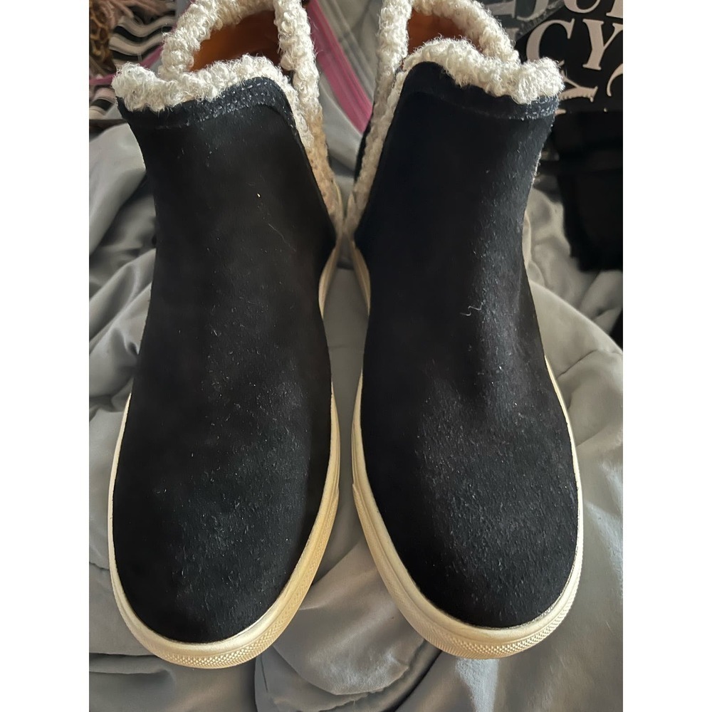 Lucky Brand Laycia Suede Shoe Size 7.5/38
